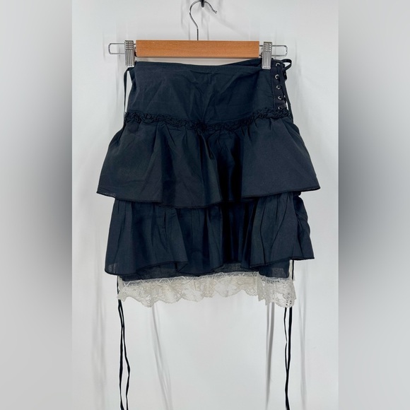 Morbid Threads 90’s Tiered Lace up Skirt - Picture 6 of 6